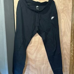 Nike joggers